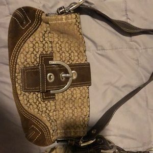 Small coach handbag